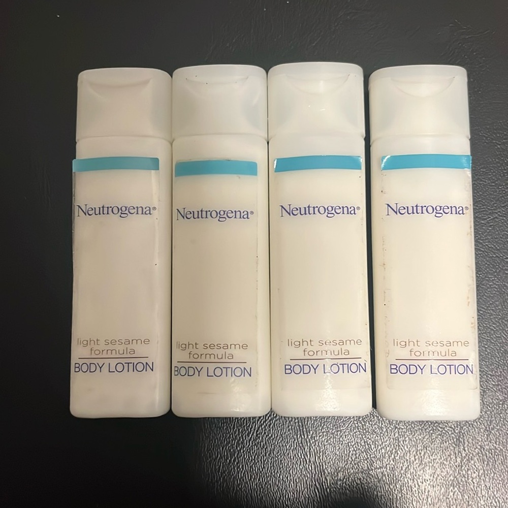 Lot of 4 Neutrogena Travel Size Light Sesame Formula Body Lotion Mini